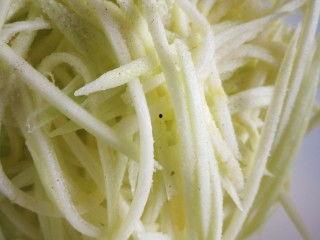 凉拌生瓜怎么吃,凉拌生瓜的多样食用指南